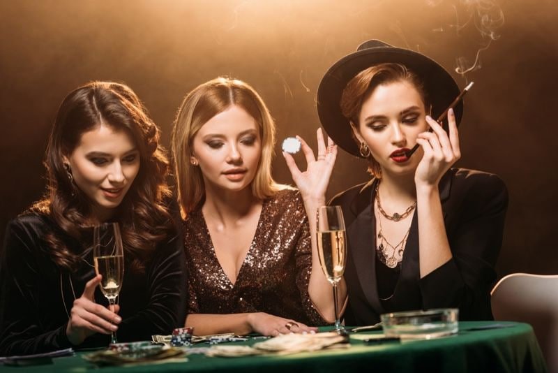 rahayu4d koleksi live casino dealer langsung dan meja baccarat